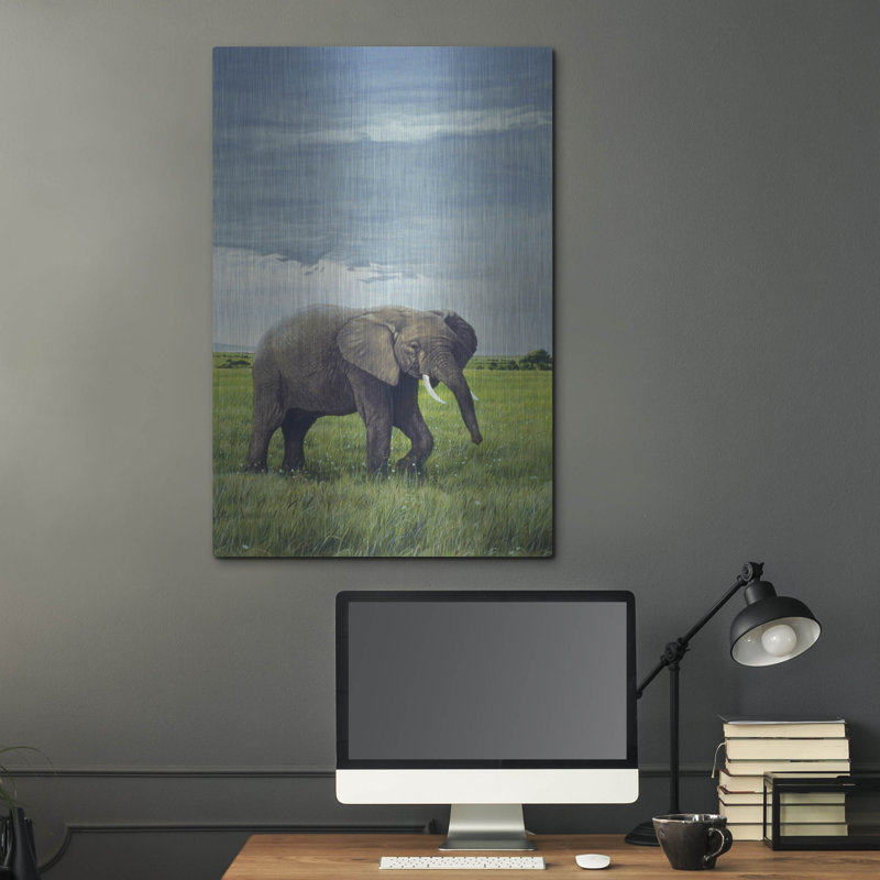 «Elephant» par Ron Parker sur métal, H 36 po x l 24 po
