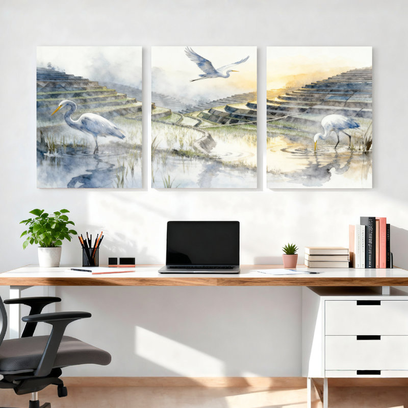 Ensemble de 3 toiles murales représentant un héron blanc et un paysage de champs en terrasses., H 18 po x l 36 po