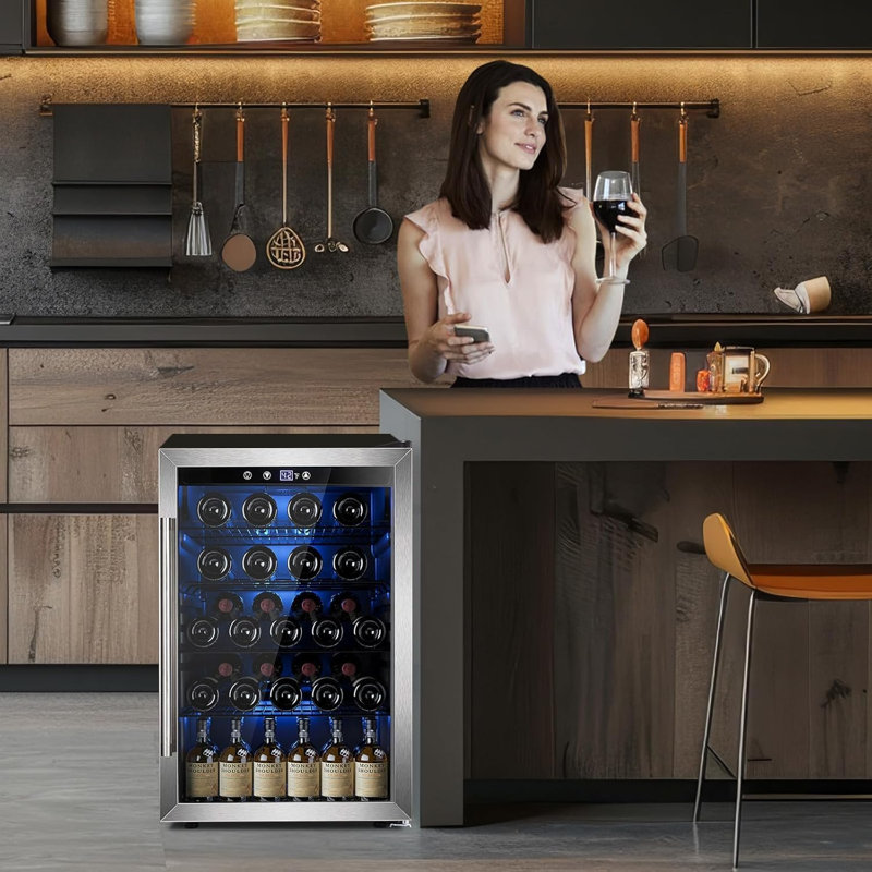 Réfrigérateur à boissons pour 145 canettes, 145 réfrigérateurs à vin pour 37 bouteilles avec contrôle de température intelligent, mini réfrigérateur autoportant silencieux avec panneau de verrouillage pour enfant de 4,4 pieds cubes