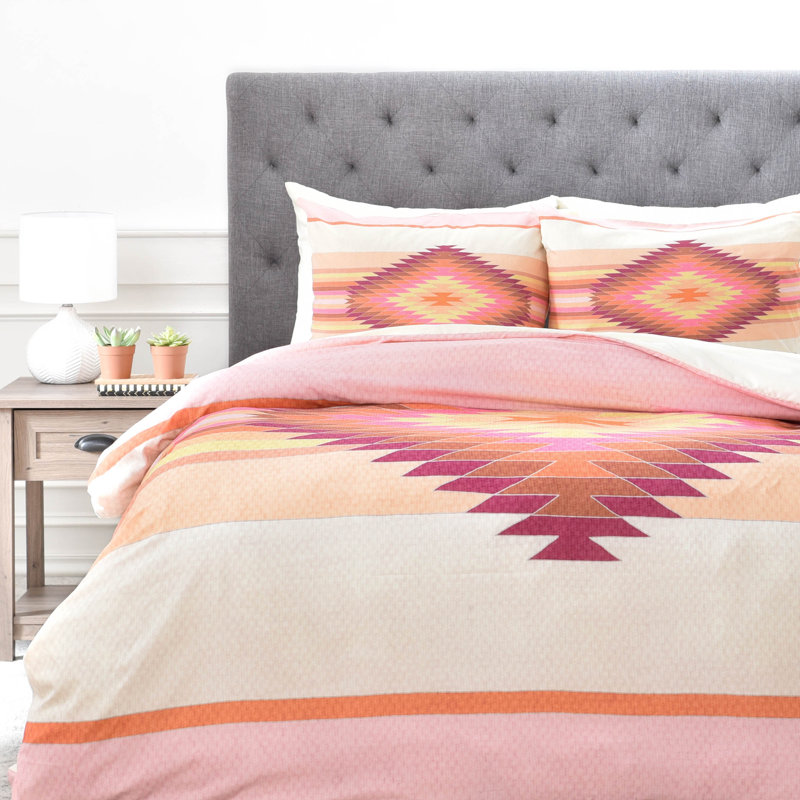 Bianca Green Polyester Geometric Shapes Duvet Cover, Queen Duvet Cover + 2 Standard Shams