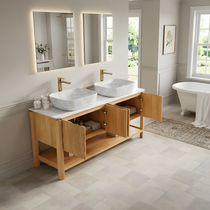 Meuble-lavabo 60 po, lavabo autoportant en contreplaqué avec 4 portes en bambou texturé et tablette ouverte, 2 lavabos en céramique à motif marbré et plateau en pierre frittée blanc de Carrare, couleur grain de bois