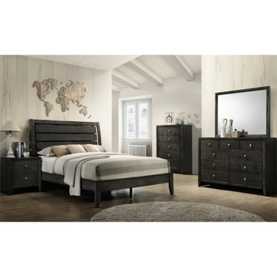 Grand lit moderne gris, offrant un sommeil confortable avec sommier à ressorts - Panneaux à lattes distinctifs et élégants