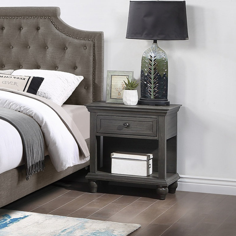 Carshalt 24'' W Nightstand, Gray Oak
