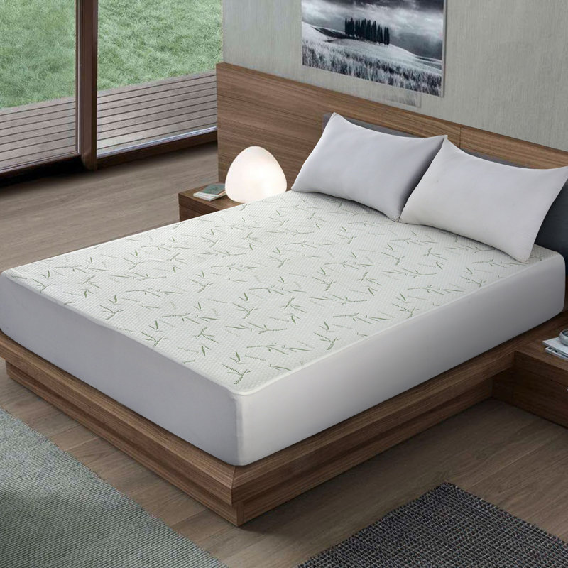 Housse de protection ajustée pour matelas Middlebury, Très grand californien