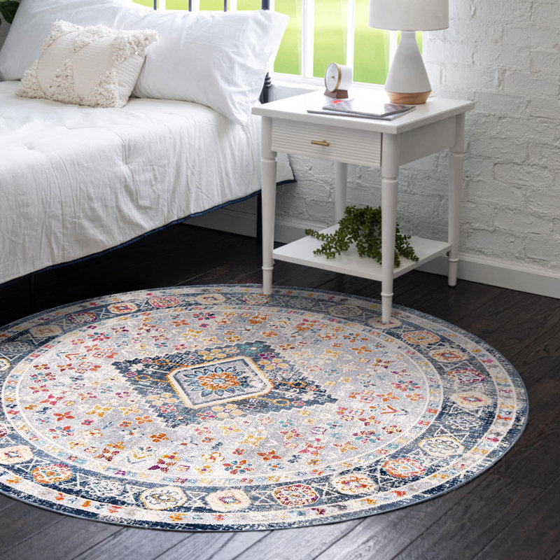 Oriental Indoor Rug, Round 5'1"