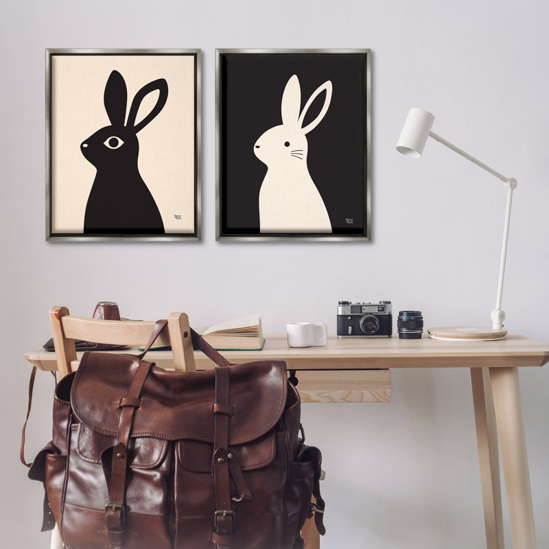Crème et lapins noirs, ensemble de 2 toiles flottantes encadrées par Jessica Beck, H 31 po x l 25 po