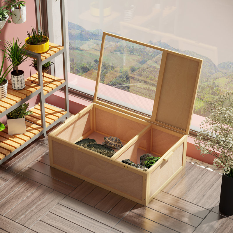 Rizzuto Rabbit Hutch, Wood