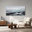 Tableau sur toile représentant un rivage rocheux brumeux sous un ciel turquoise flamboyant-1877194097