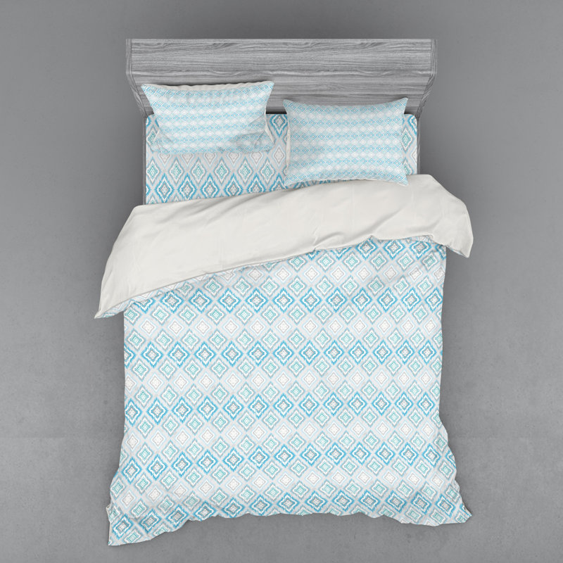 Eclectic Polyester Geometric Shapes Duvet Cover, Queen Duvet Cover + 3 Additional Pieces