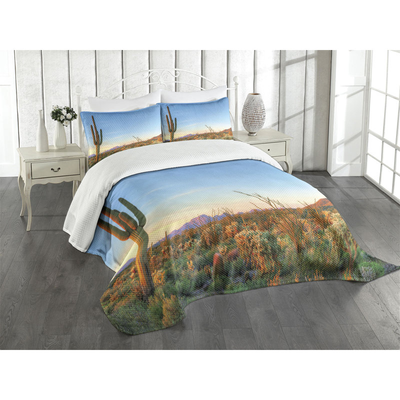Queen White Quilted Bedspread Set with Desert Print