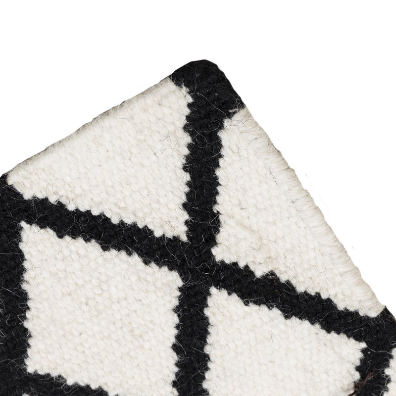 Ira Geometric Hand Woven Area Rug, Rectangle 200 x 300cm
