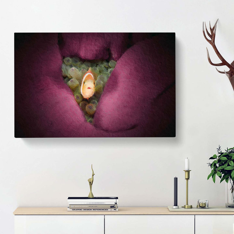 Clownfish & Sea Anemone - Wrapped Canvas, 35cm H x 50cm W x 3cm D