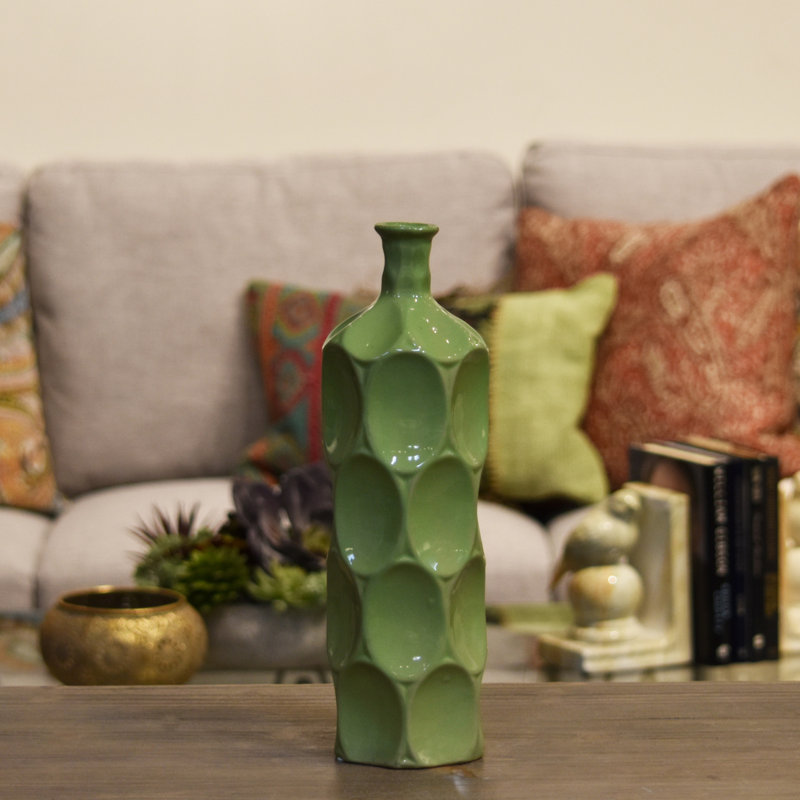 Vase de table 17,75 po Eaglin, H 14 po x l 4,75 po x p 4,75 po, Vert