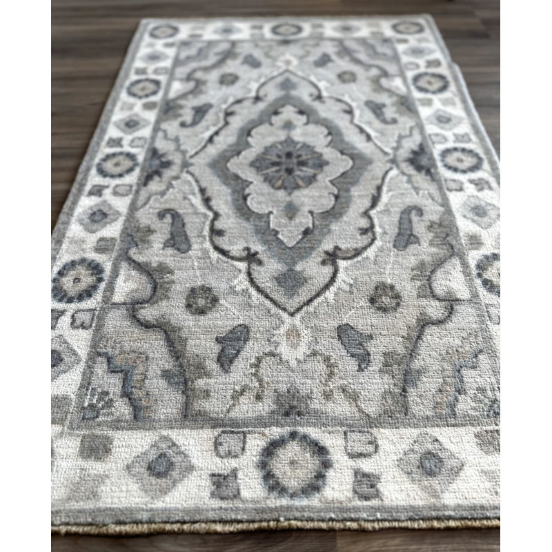 Tiny Knots Hand Woven Wool Oriental Area Rug