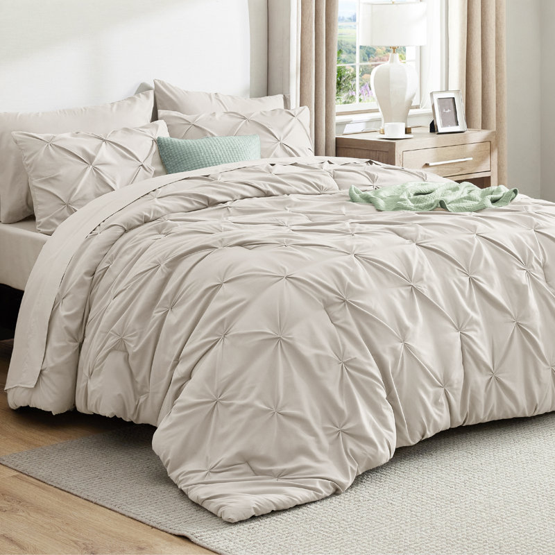 Bedsure Queen Burgundy Pintuck Bed-in-a-Bag - Linen Pinch Pleat Comforter Set with Sheets, Pillowcases & Shams (Set of 7)