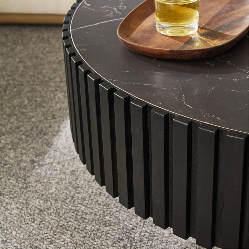 35,43 "Nesting Round, Noir