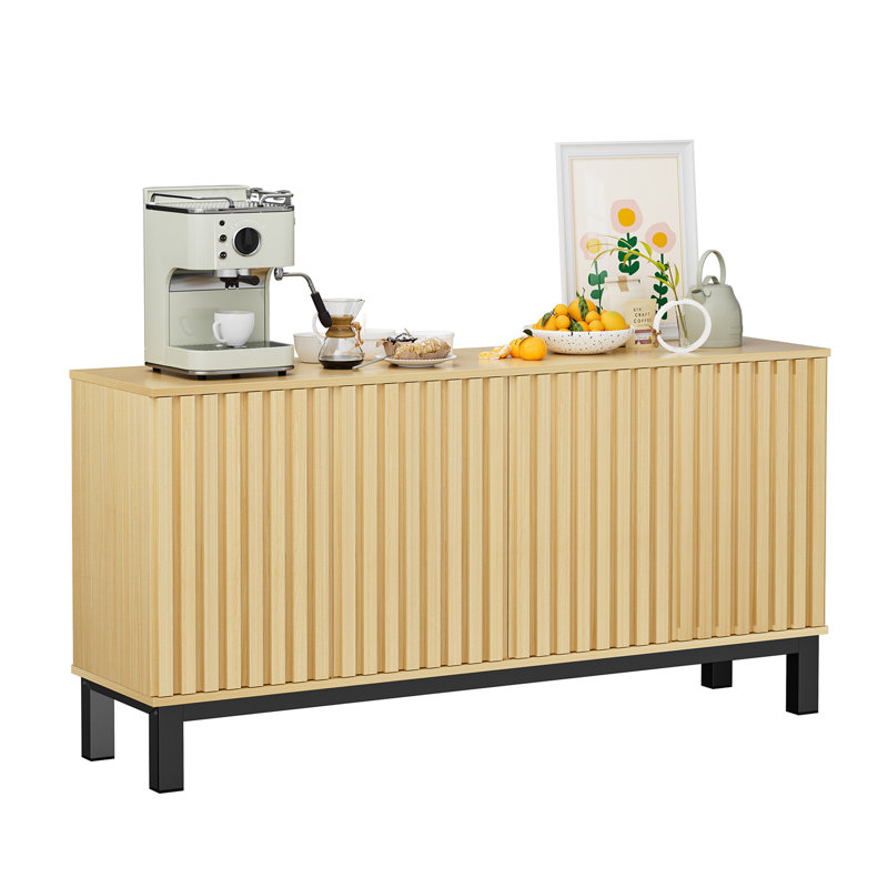Armoire de rangement en noyer avec quatre portes cannelées, construction et sangles pour le salon de la cuisine, conception sécuritaire