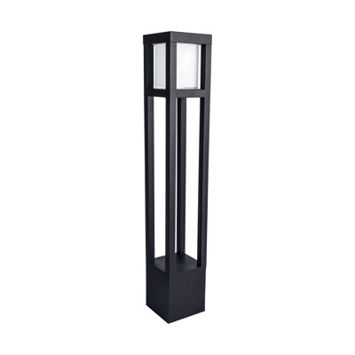 Tower Integrated LED Pathway Light