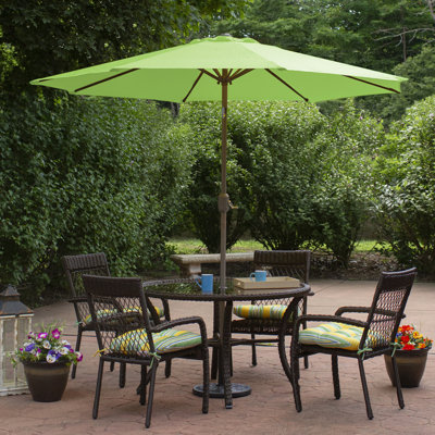 9ft Outdoor Patio Market Umbrella with Hand Crank and Tilt