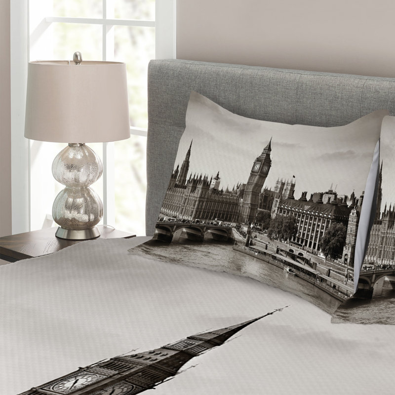 Ebern Designs Fritts Bedspread with Pillow Shams and Pillowcases, 220 x 264 cm