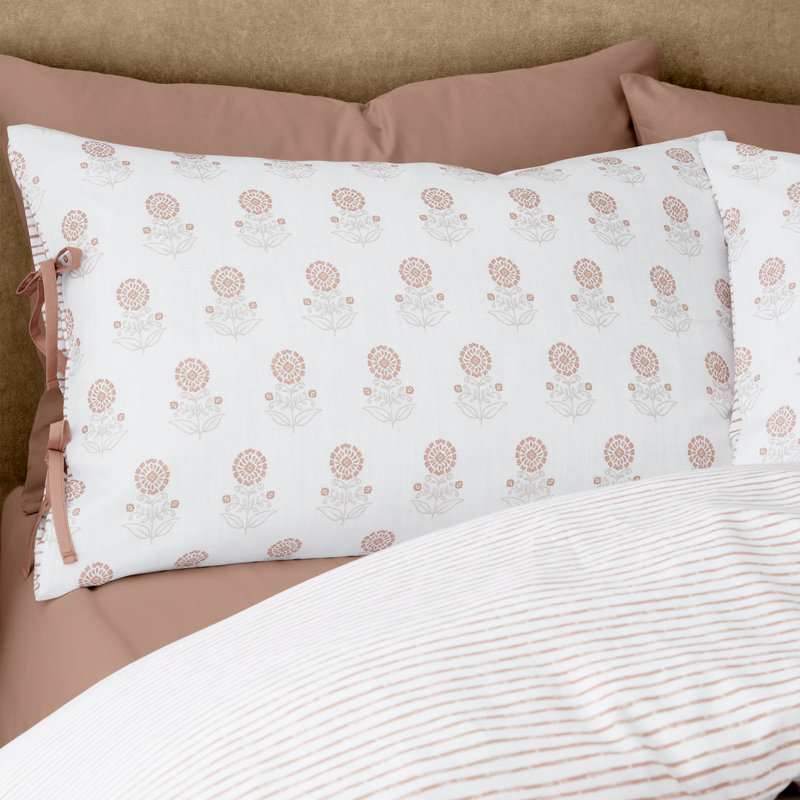 Woodblock Floral So Soft Duvet Cover Set Polyester Floral Duvet Cover Set with Pillowcases Included