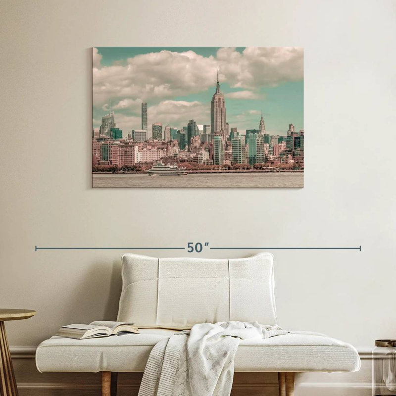 Manhattan Mood, 26" H x 39" W