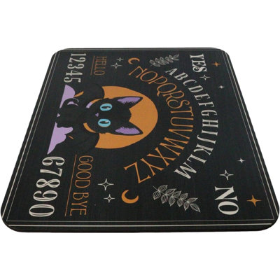 Mignon et effrayant chauve-souris noire à ailes de chat avec planchette Ouija
