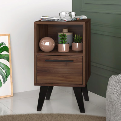 Bringger End Table