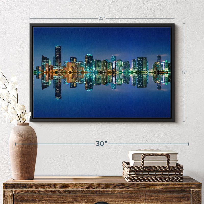«Miami Night Skyline Wall Art», H 25 po x l 17 po