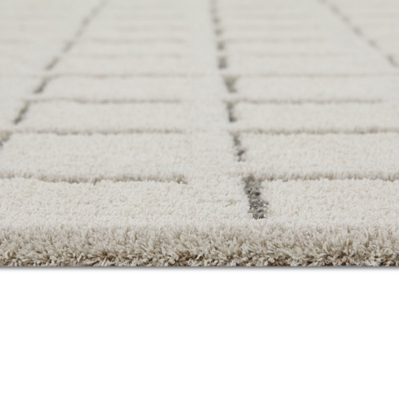 Sharnia Geometric Indoor Rug, Rectangle 5'3" x 7'