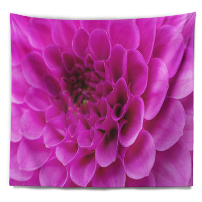 Tapisserie florale mauve avec pétales rapprochés