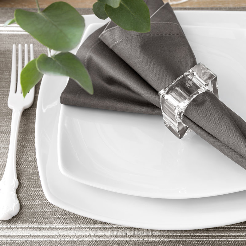 William Square Napkin Ring Set