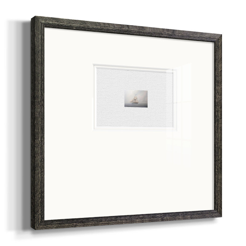«Foggy Sail Ivpremium», reproduction encadrée, H 17 po x l 17 po, Papier avec cadre noir