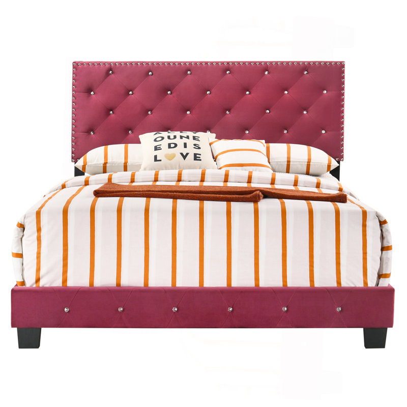 Charming Cherry Full Bed For Modern Spaces