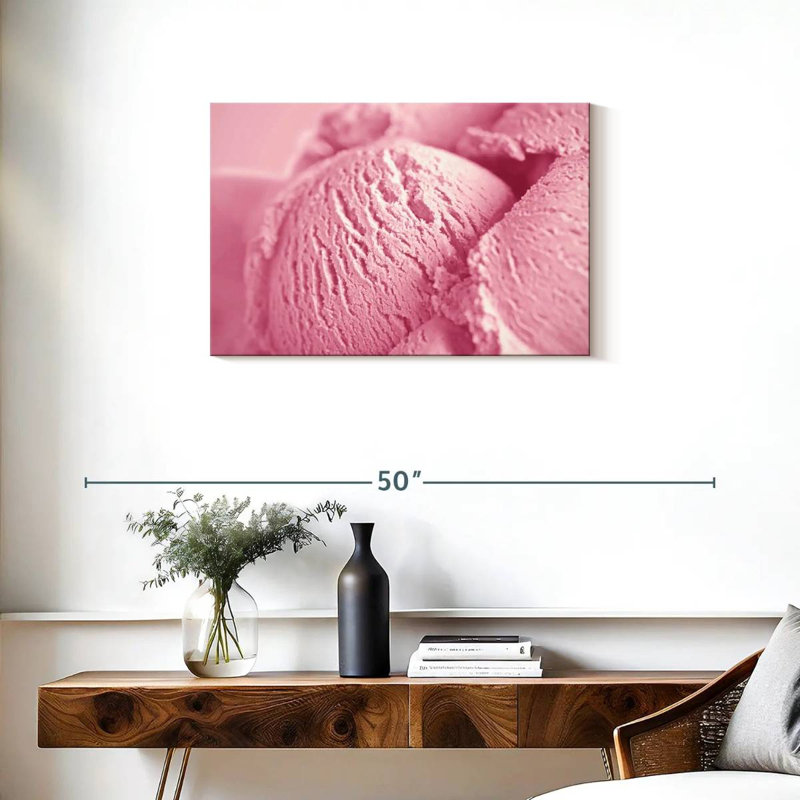 Crème glacée à la fraise Yarlin, H 20 po x l 30 po