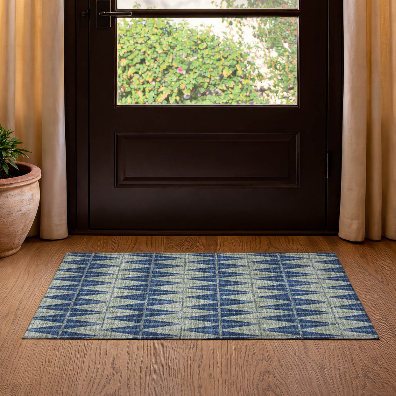 Tapis de qualité supérieure lavable à la machine Mayfield AMF2415, Marine, 1 pi 8 po x 2 pi 6 po