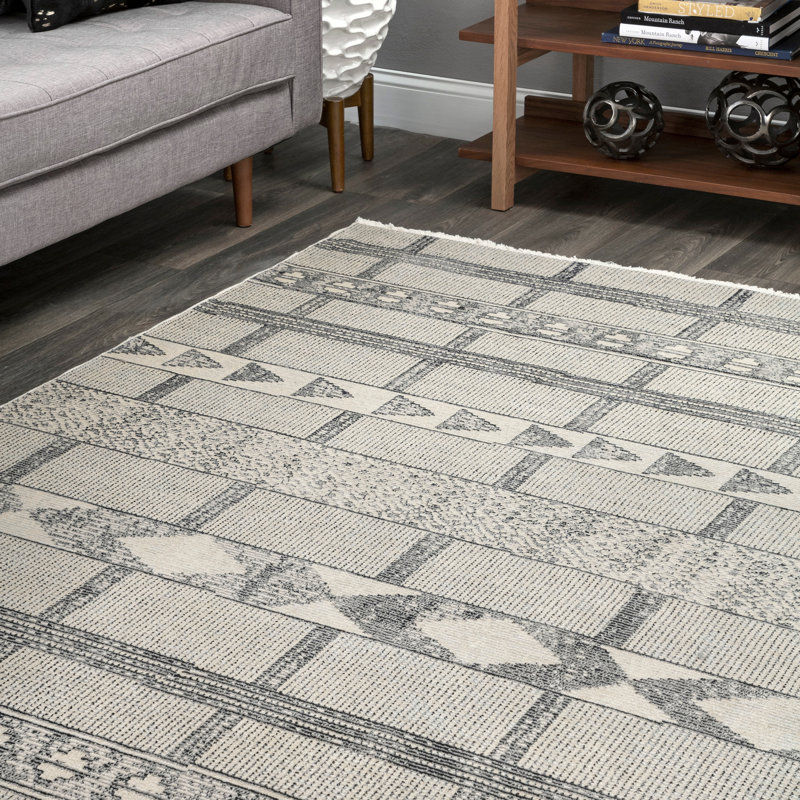 Tapis zone gris clair Hiers, Rectangle 5 pi 3 po x 7 pi 7 po