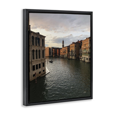  "Venice Canal Architecture", art mural encadré noir par Max Blakesberg