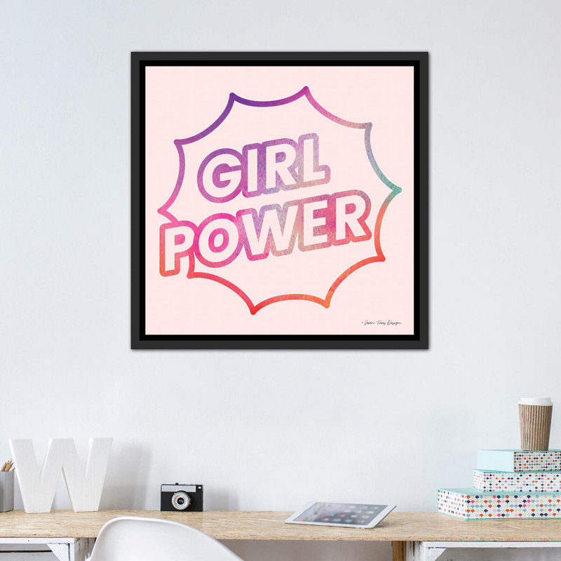 Girl Power I - impression d'art graphique, Toile avec cadre noir patiné, Pas de tapis, H 37 po x l 37 po x P 1,5 po