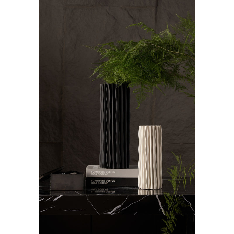 Vase en céramique, Blanc, H 16 po x l 6 po x P 6 po