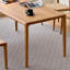Table en bois de cerisier brun moderne et minimaliste-1062093631