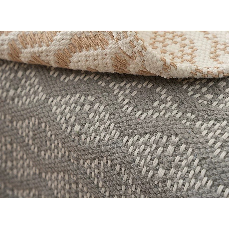 Geometric Modern Diamond Woven Table Runner With Fringe 14" W X 72" L, Gray