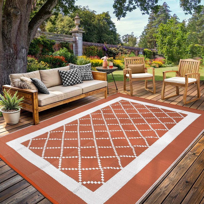 Modern Geometric Outdoor Waterproof Rug  Easy Clean, Non-Slip, Lightweight Reversible Plastic Straw Mat for Patio, Deck, Porch, RV, Balcony, Beach