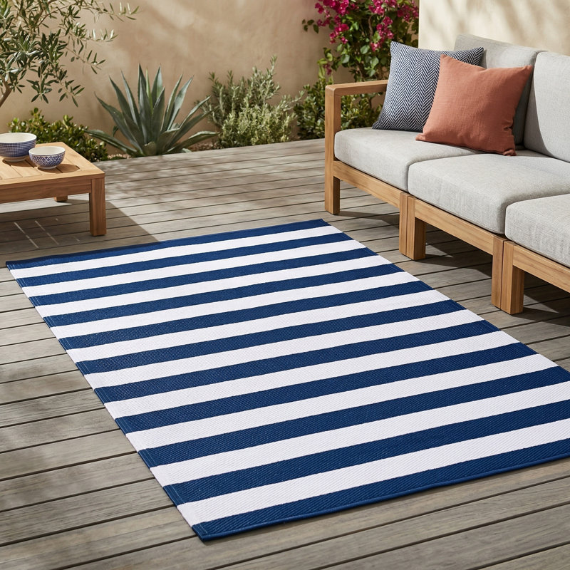 Mayur Outdoor Rug Recycled Plastic Straw Waterproof Patio, Rectangle 9' x 12', Brittany - Blue/White