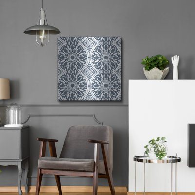 Bungalow Bungalow «Trixie Mandala Pattern» par Art Licensing Studio