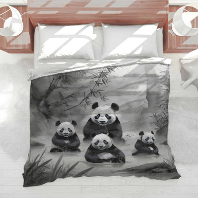 Édredon Panda Family In Water