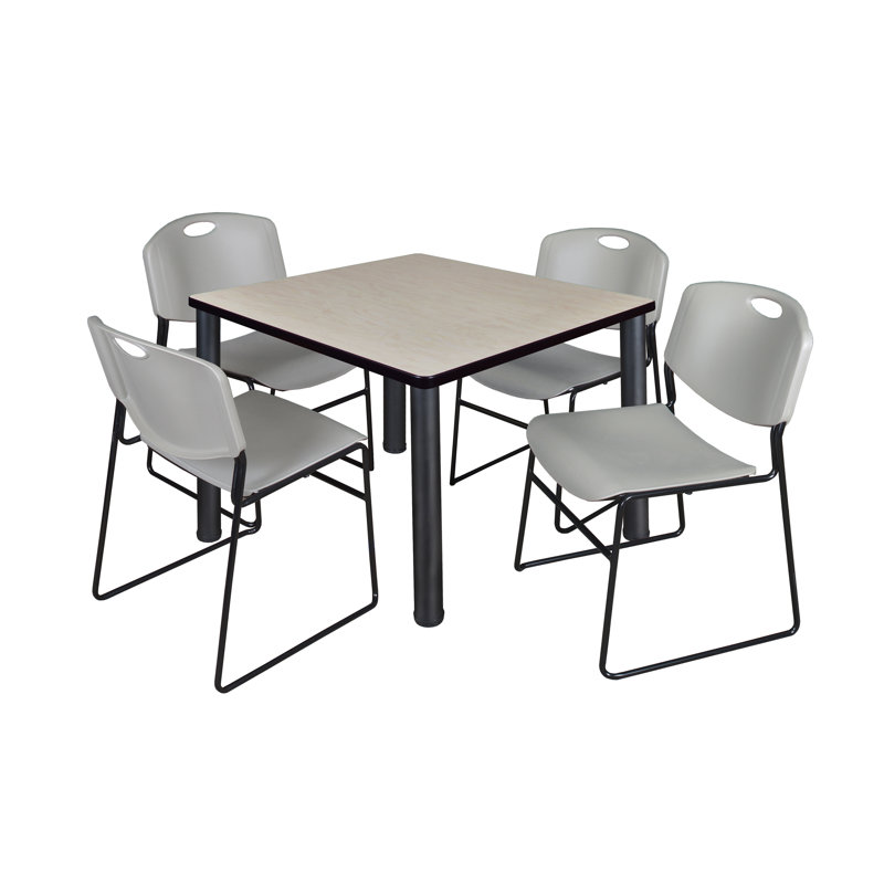 Plateau de table Kee Square, 4 chaises empilables Zeng, Noir, H 29 po x l 36 po x P 36 po, Érable