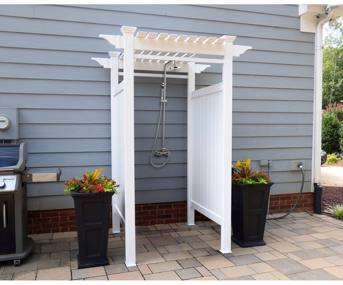 Zippity Outdoor Products 7.4ft H x 5.1ft W x 3.9ft L (1 Enclosure ...