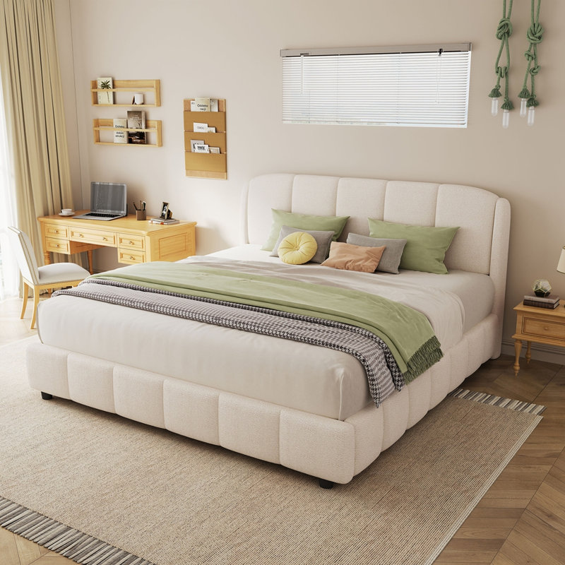 Grand lit plateforme avec tissu bouclé, Grand