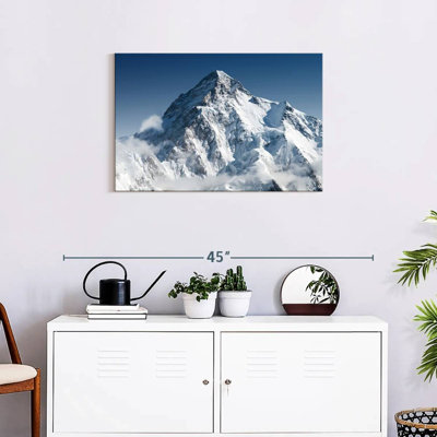 La montagne K2 d'Alvord au Pakistan